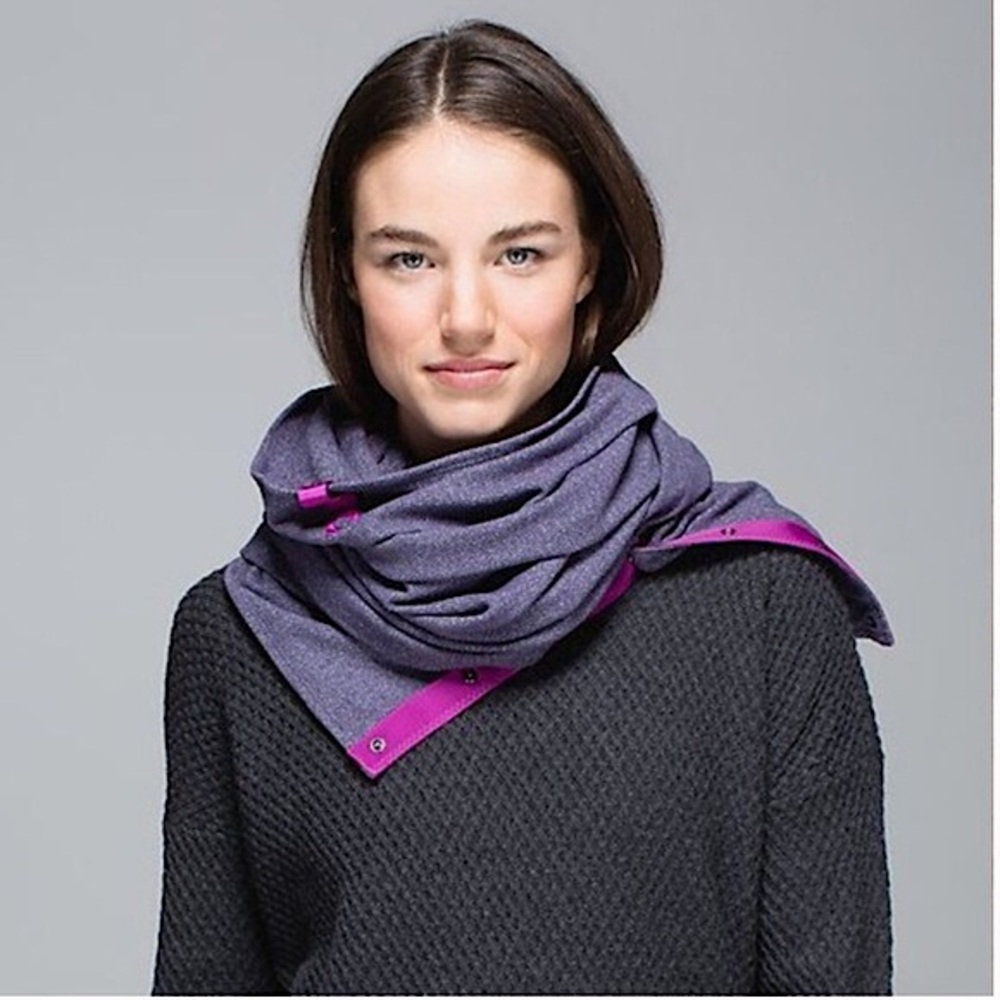 Lululemon Vinyasa Scarf